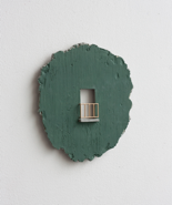 „Grünes Fragment”,2015, 27.8 x 25 x 2.3cm, plastic, brass, color, multiple 5