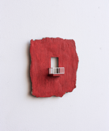„Rotes Fragment”,2013, 25x23x4cm, plastic, brass, color, multiple 5